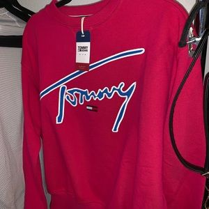 NEW, Tommy Signature Crew Sweatshirt